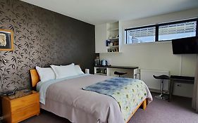 A Stone'S Throw To Oamaru Central
